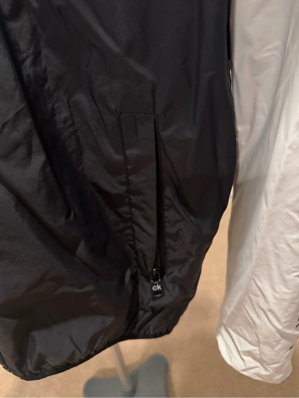 Calvin Klein Black and White Colorblock Windbreaker Jacket - Picture 2 of 10